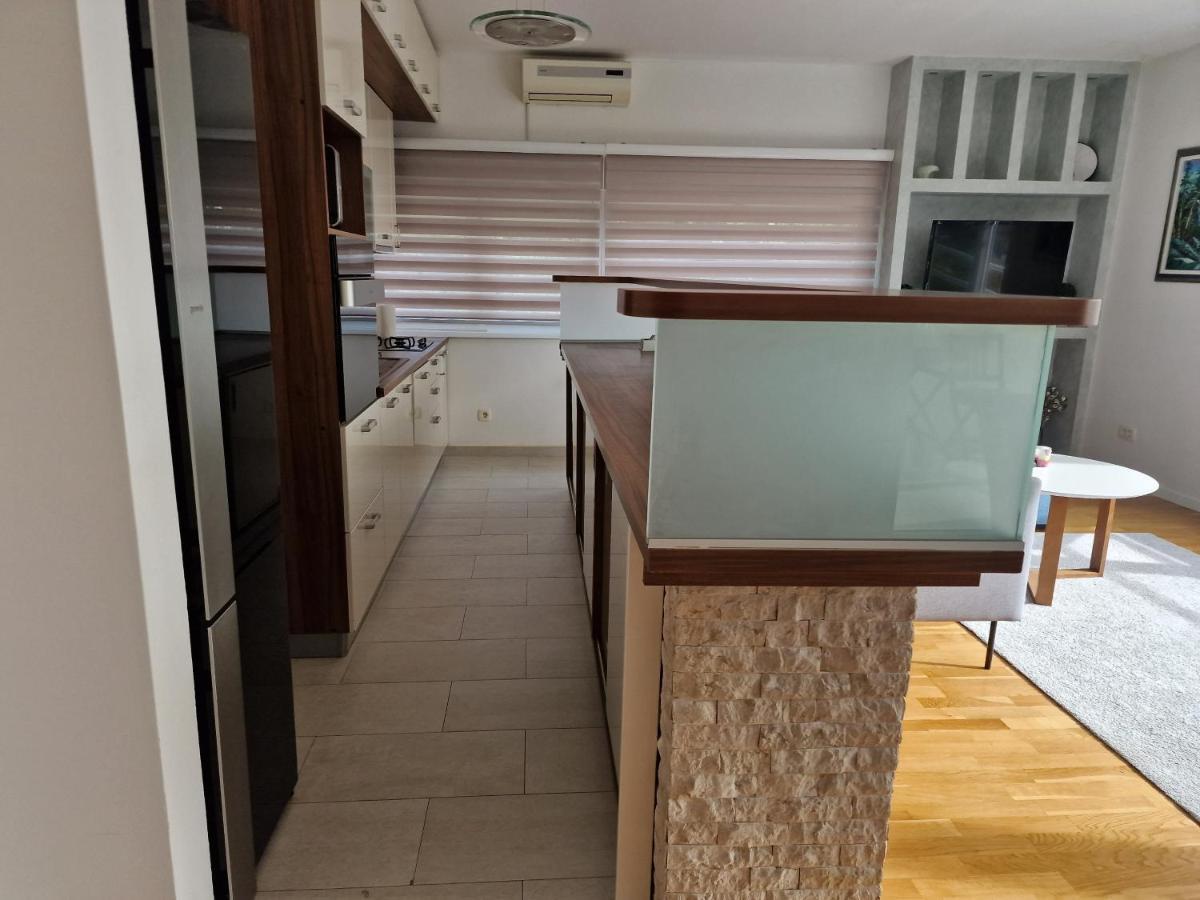Apartman Dunja Сараево Екстериор снимка